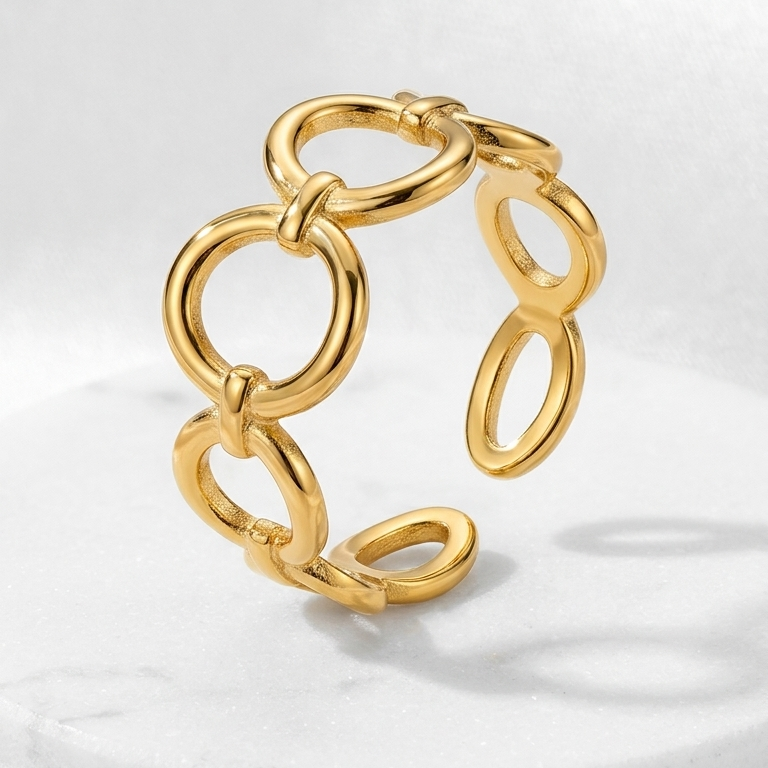 Oval Link Ring