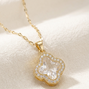 Clover Pendent