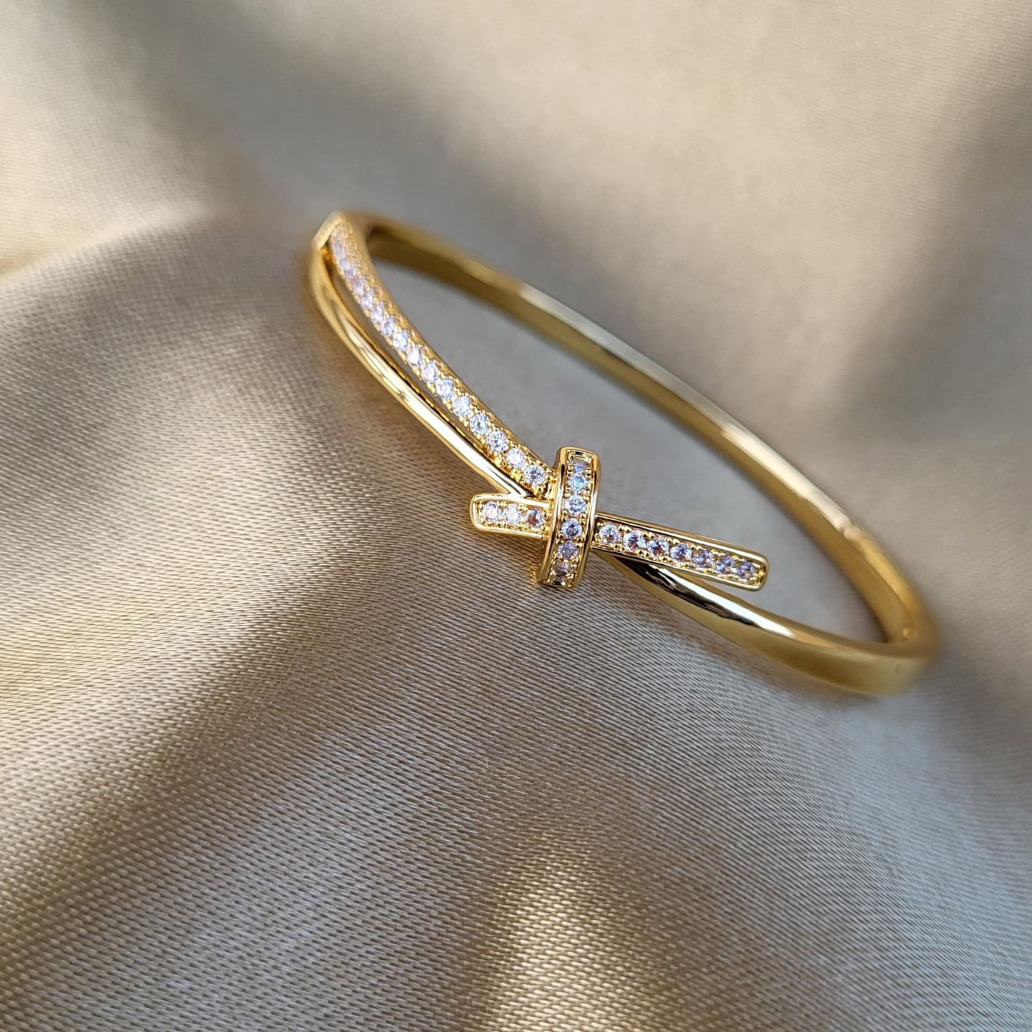 Tiffany Knot Premium Bracelet
