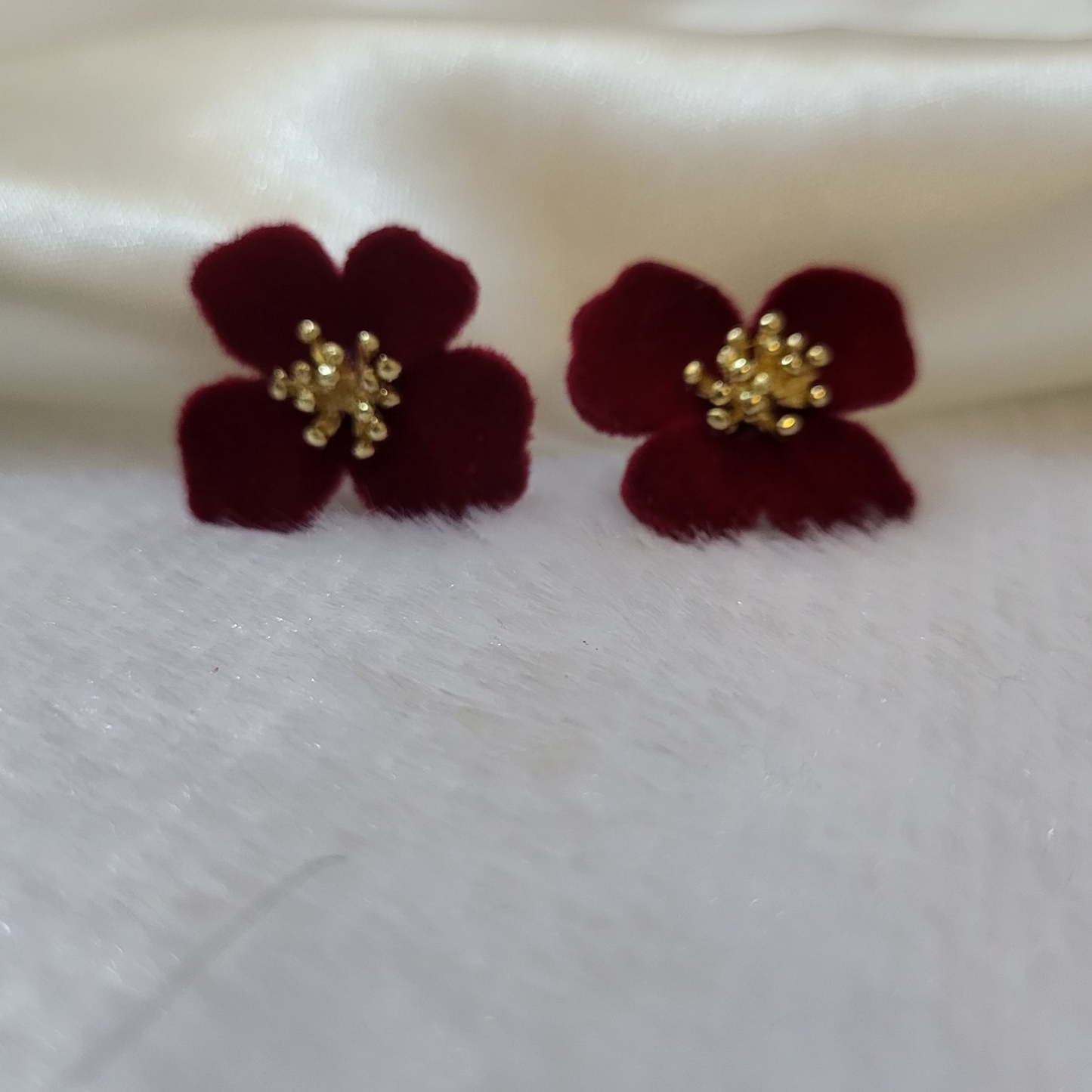 Velvet Flower Earing