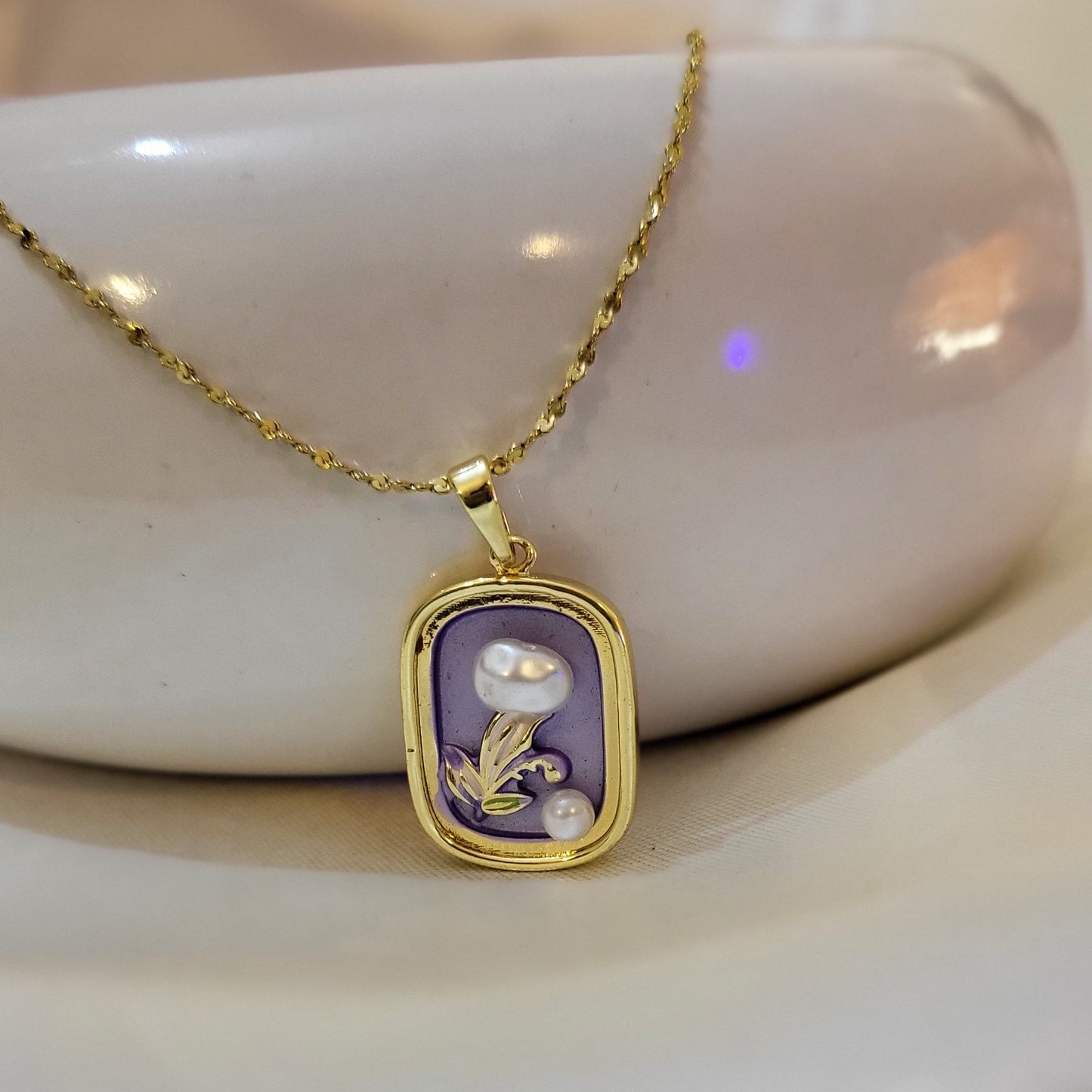 Soft Lavender Pendent