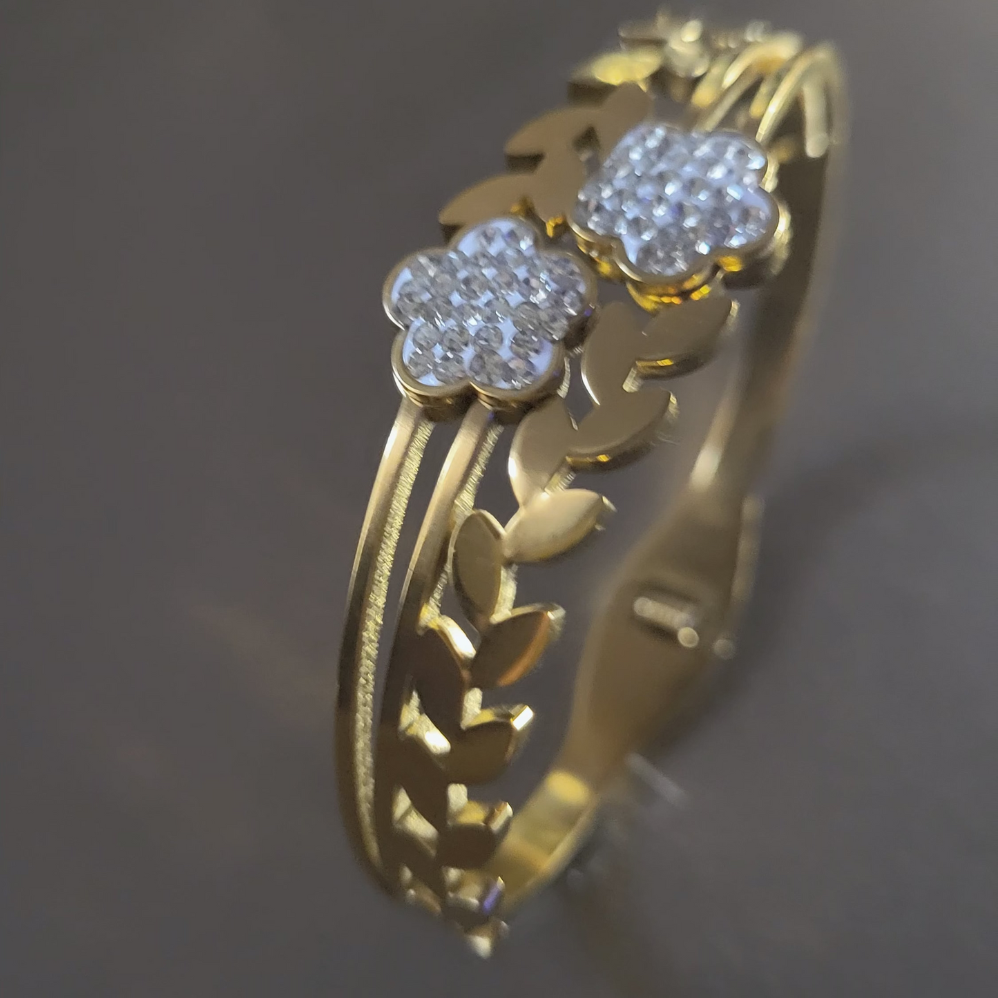 Floral & Leaf Pattern Bracelet