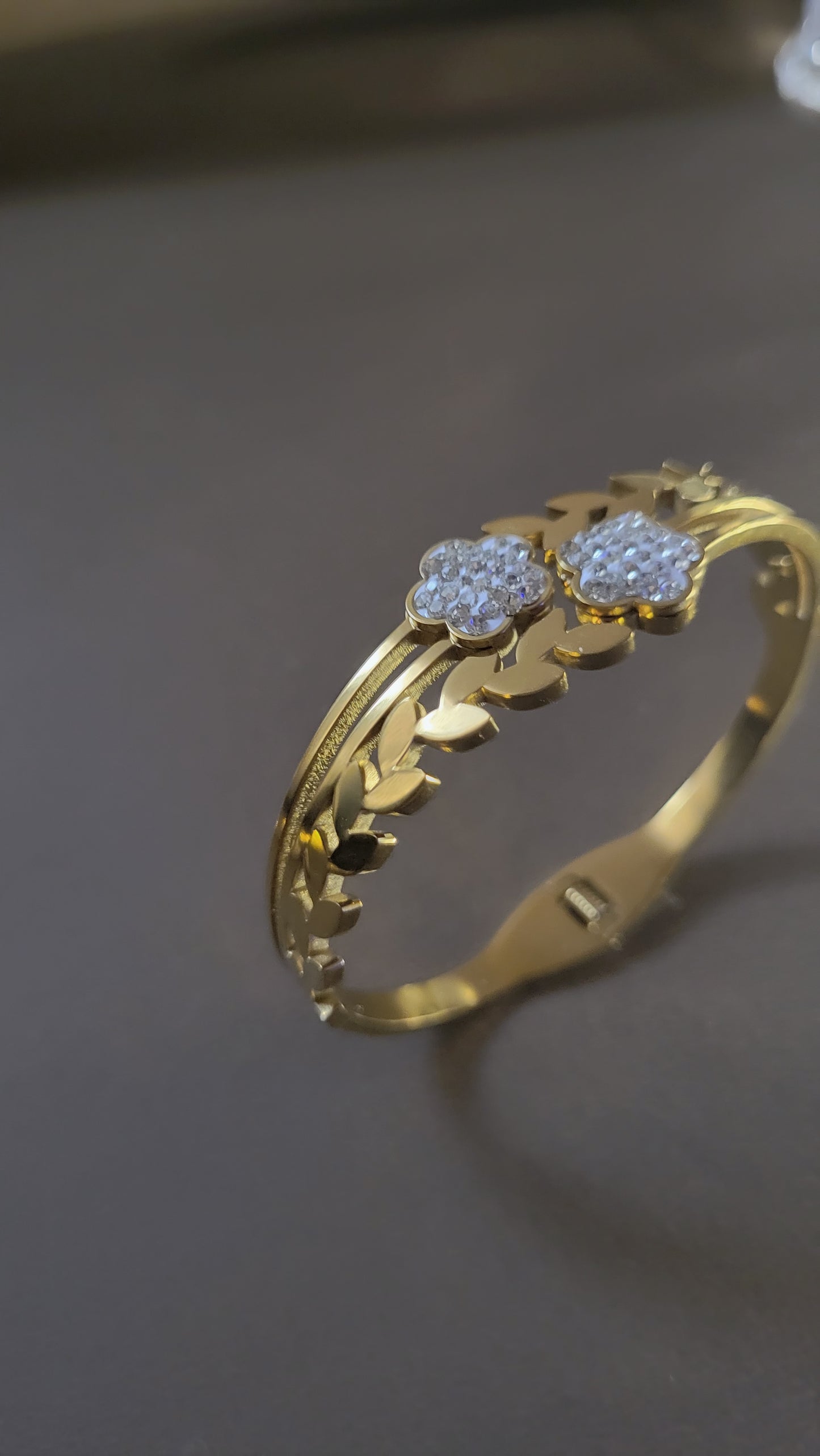 Floral & Leaf Pattern Bracelet