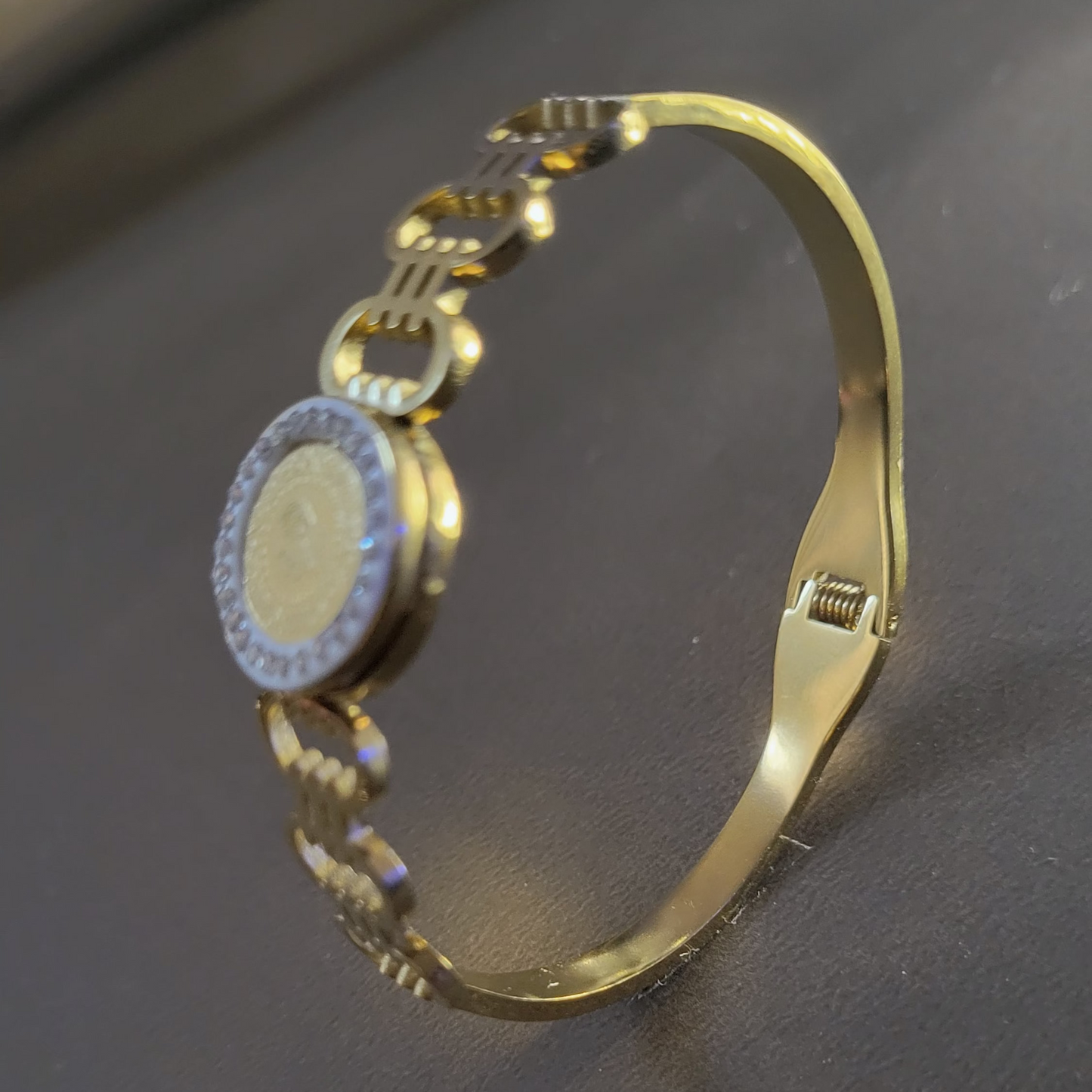 Centre Coin Bracelet