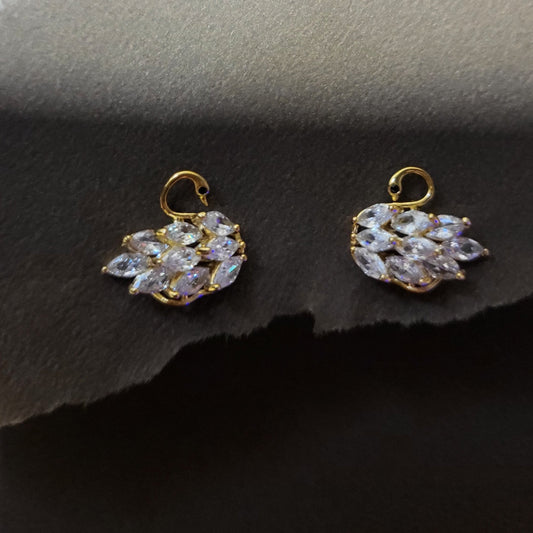 Swan Stud Premium Earring