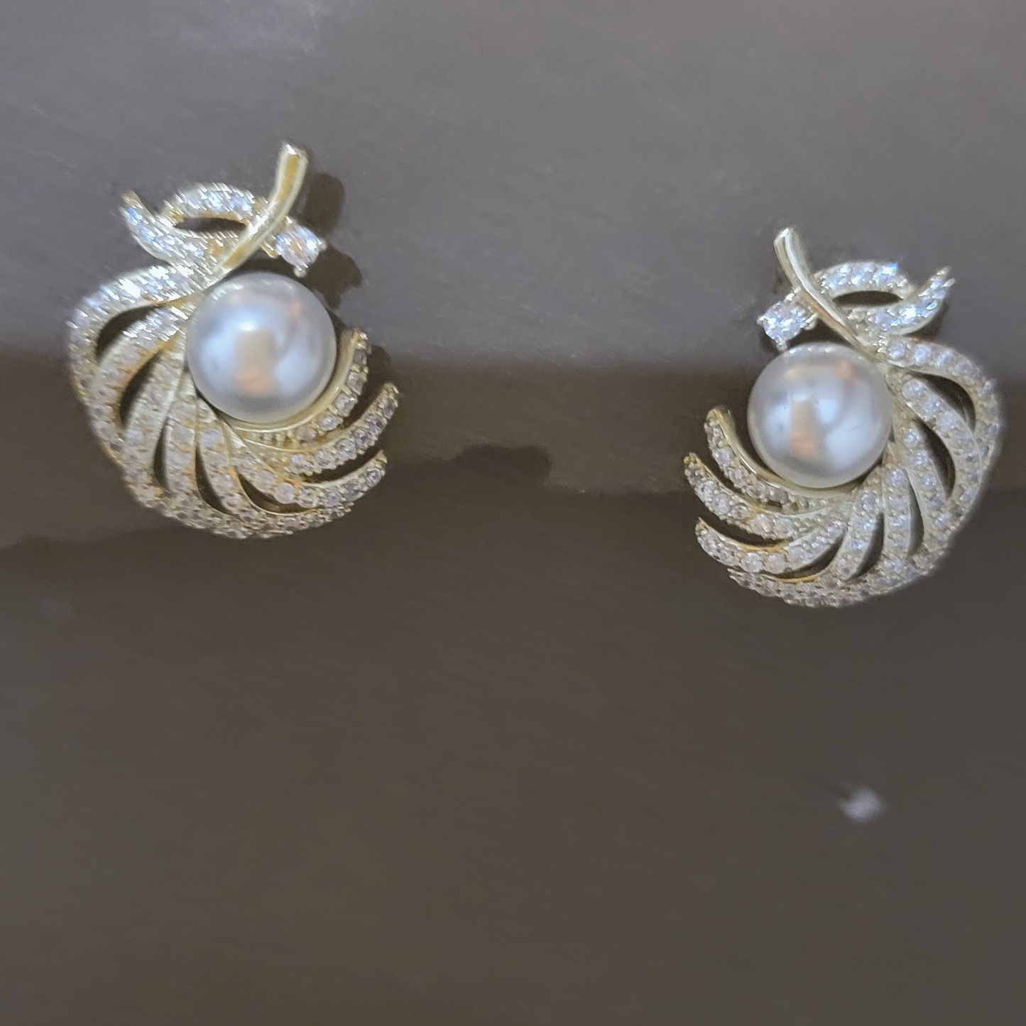 Winged Design Stud