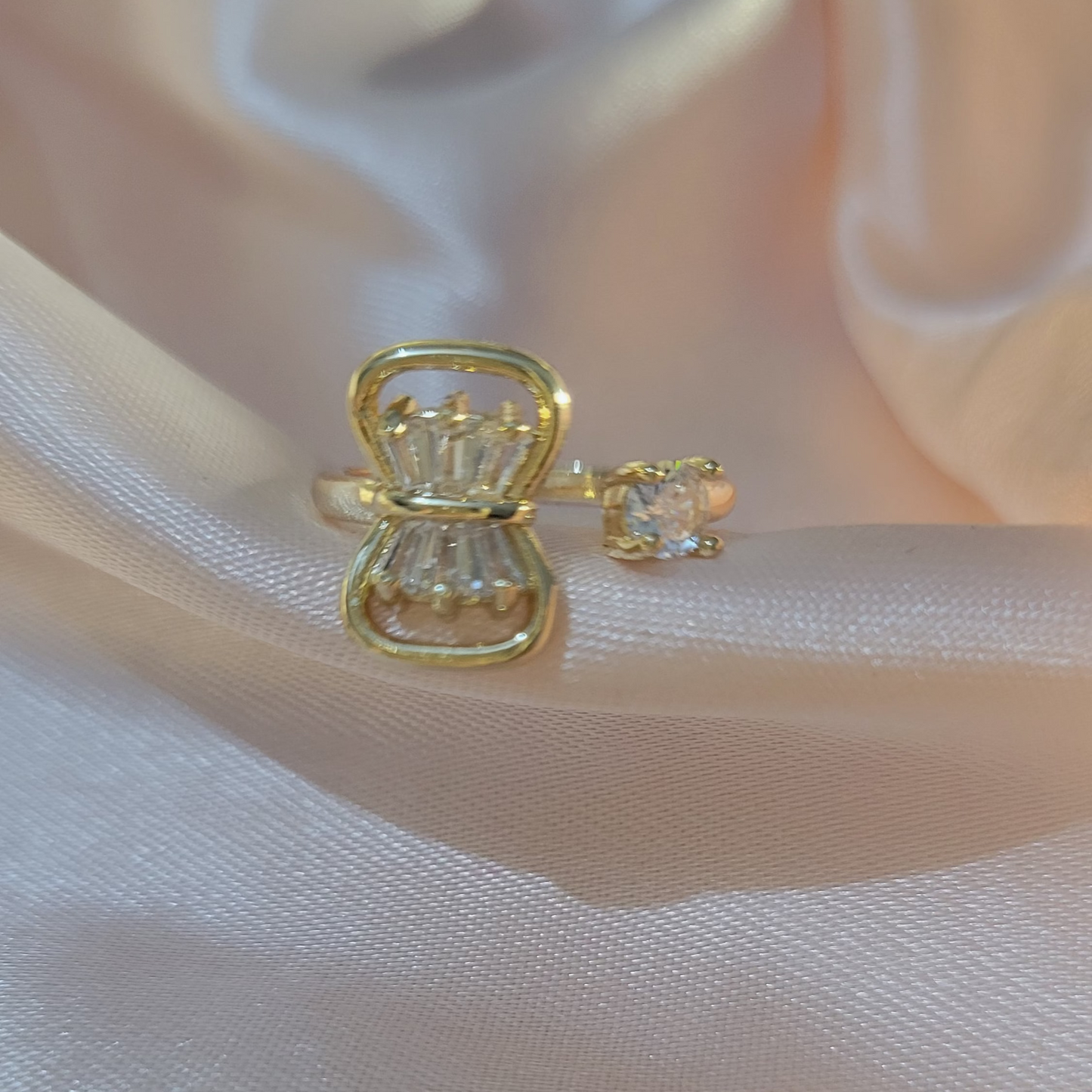 Bow Shaped Ring02