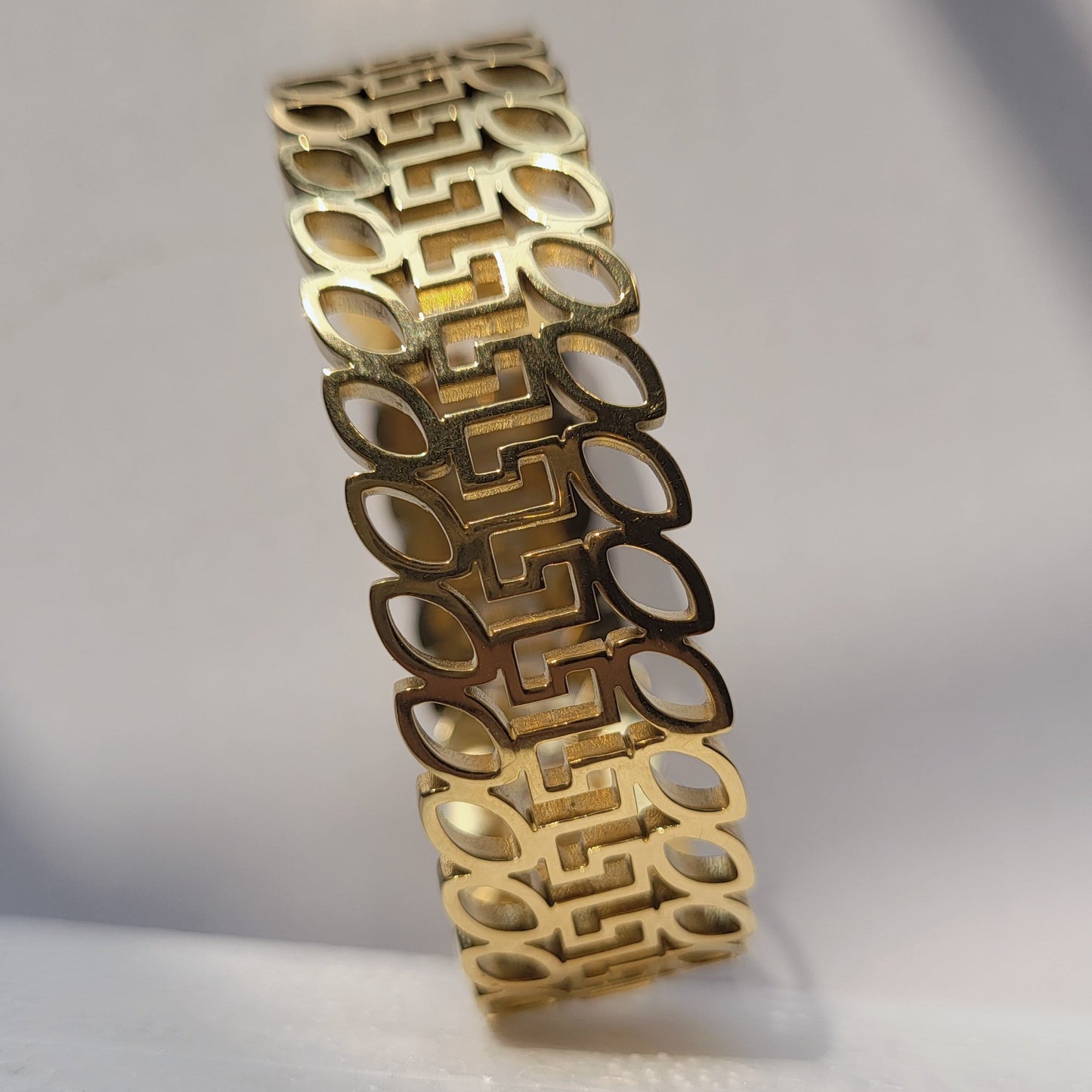 Broad Bracelet03