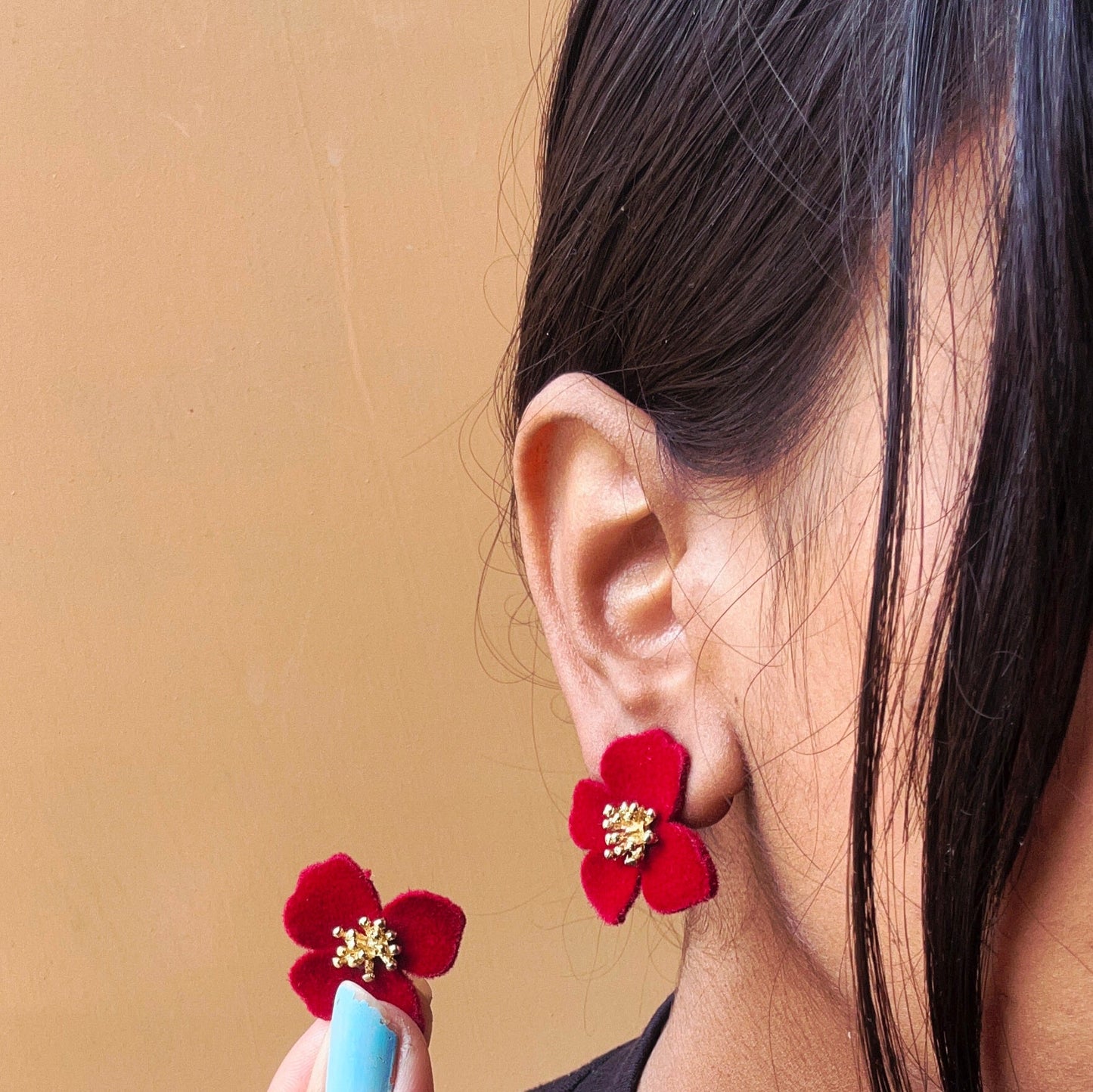 Velvet Flower Earing