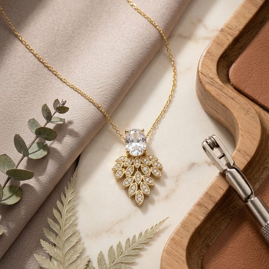 Laurel Pendent
